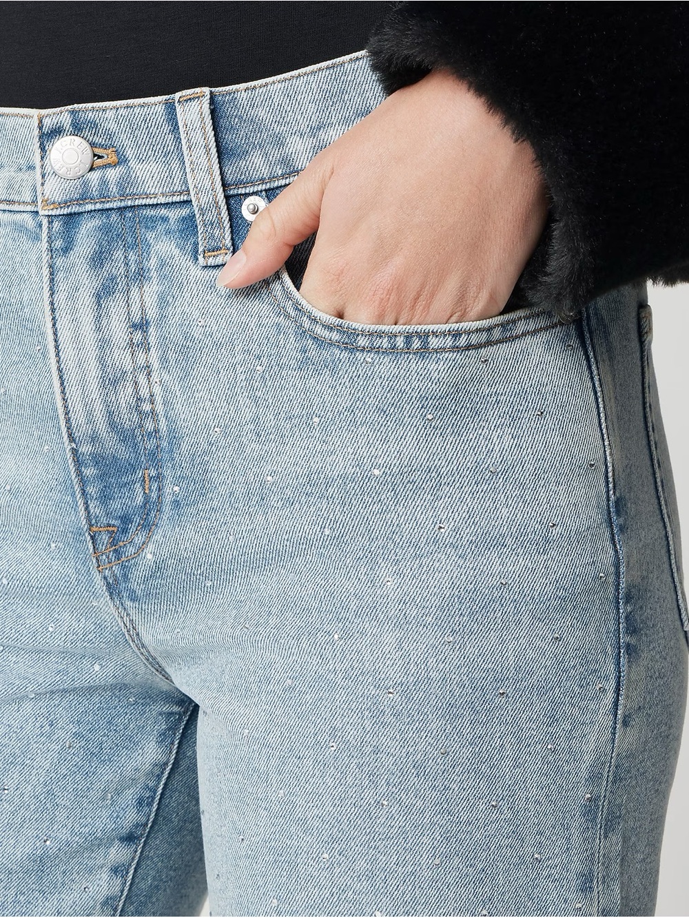 Embellished slim wide-leg jean in all-day stretch